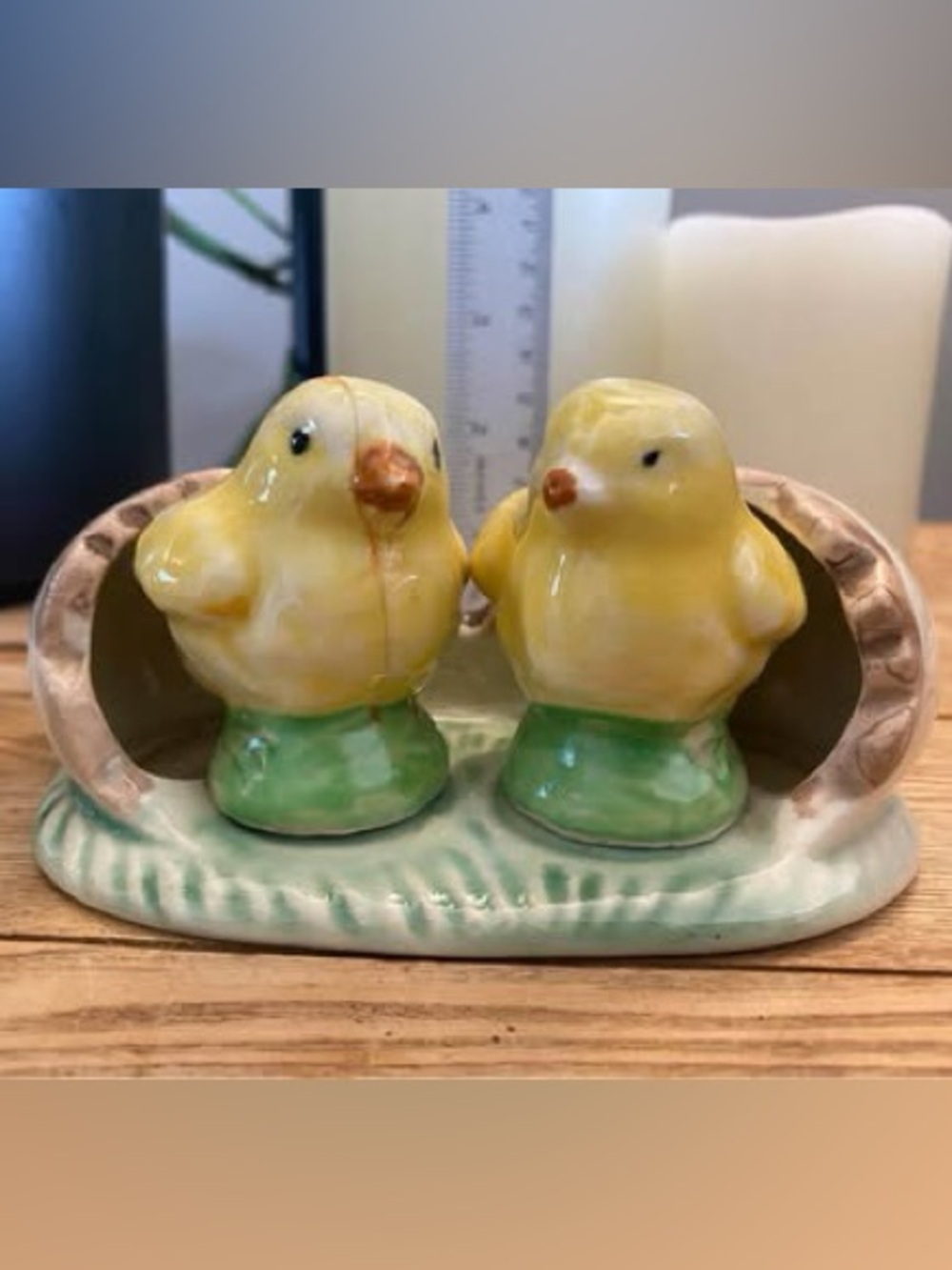 Vintage Ceramic Baby Chicks in Cracked Egg Caddy Salt & Pepper Shakers Set